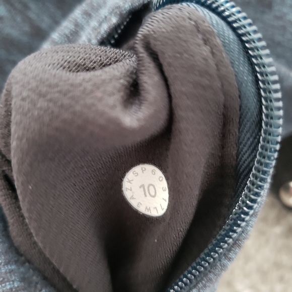 lululemon mock neck long sleeve swearshirt size 10 - Picture 2 of 7